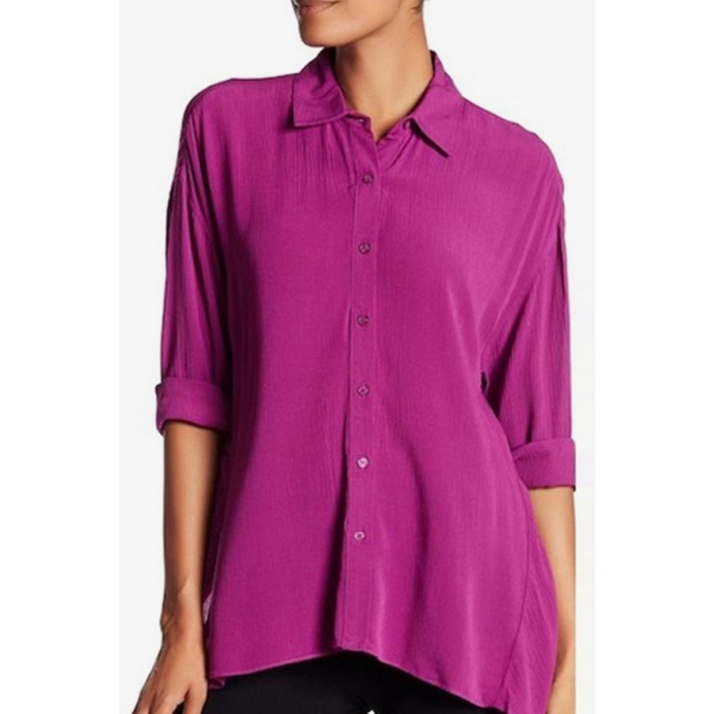 Ro & De Sharkbite Hem Button Down Blouse